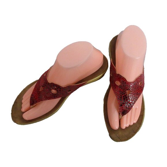 Fly Flot Thong Sandals Red Animal Print US 8.5 EUR 39 Flip Flops Laser Cut Italy - Picture 1 of 9